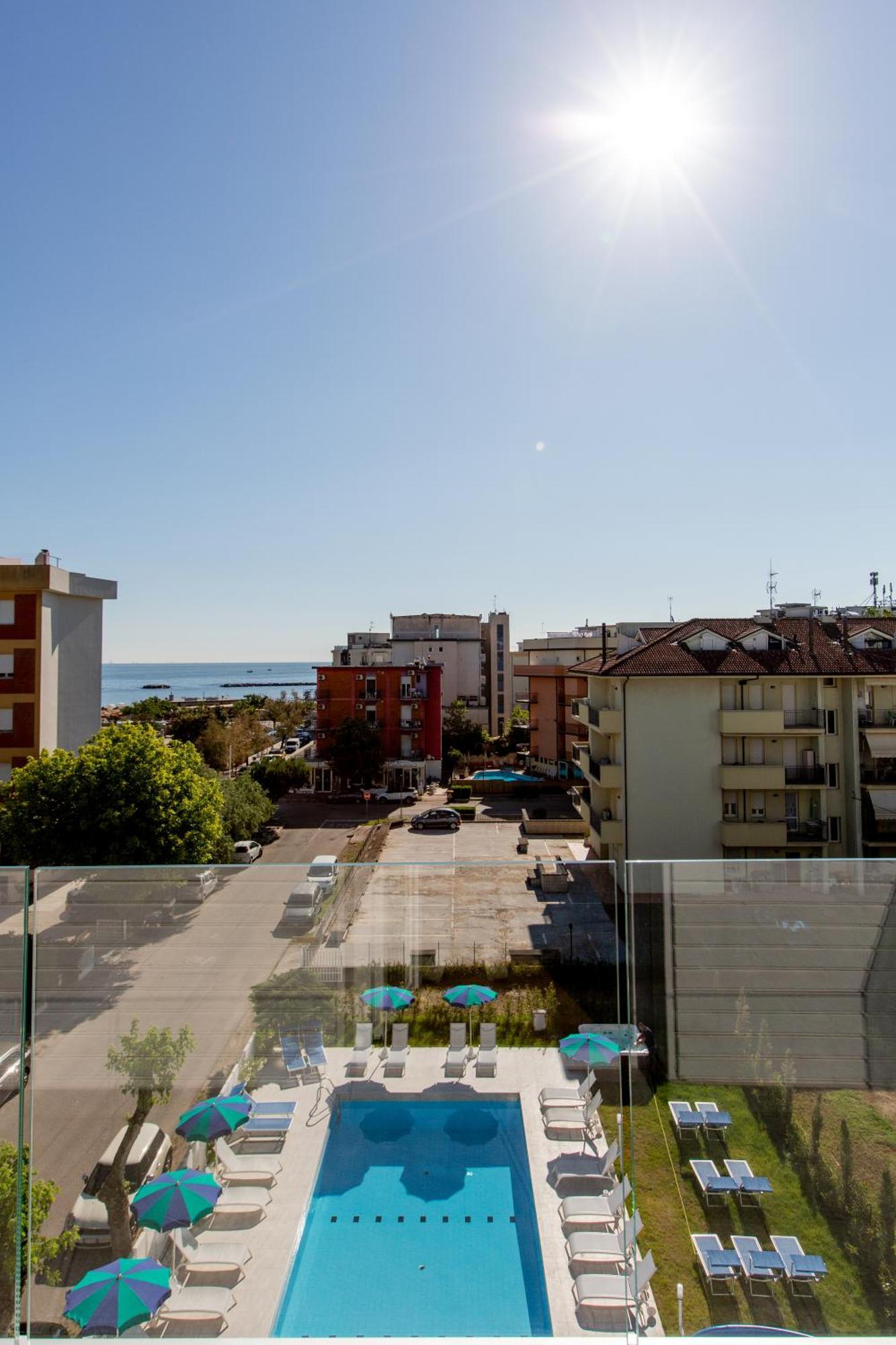 Clubhotel Residence Cesenatico Exterior photo